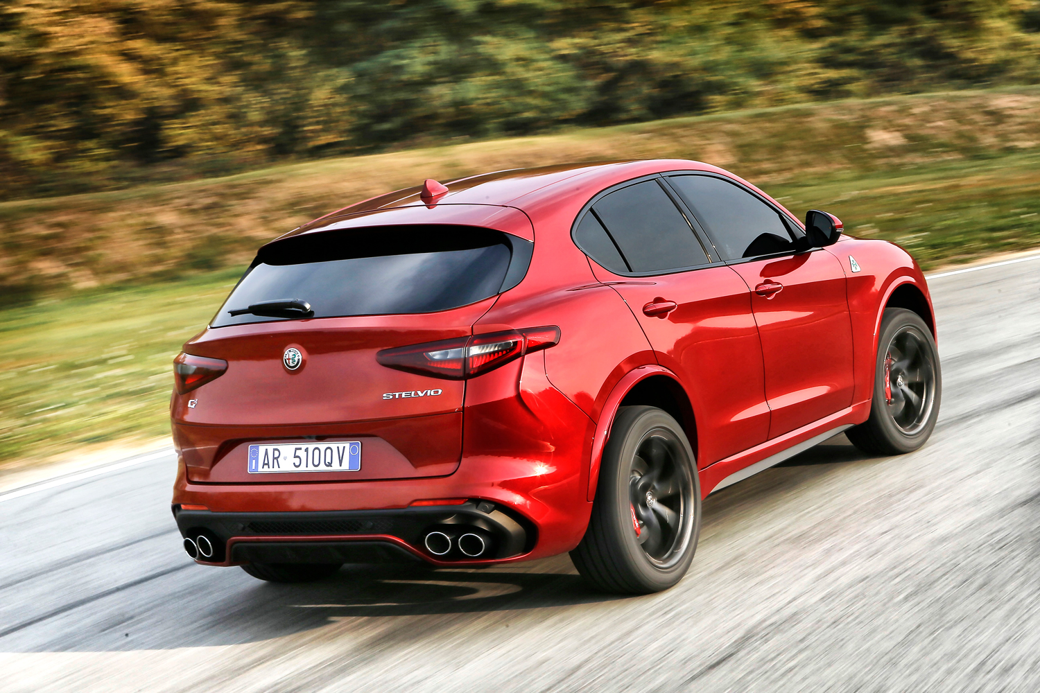 Alfa Romeo reveals Quadrifoglio Stelvio SUV Engine Technology