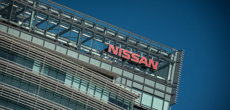 Nissan plans to sell one million electrified vehicles a year by 2022 Nissan plans to sell one million electrified vehicles a year by 2022