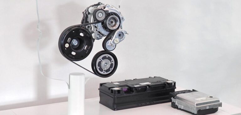 Volkswagen introduces 48V mild-hybrid system to the Golf Volkswagen introduces 48V mild-hybrid system to the Golf
