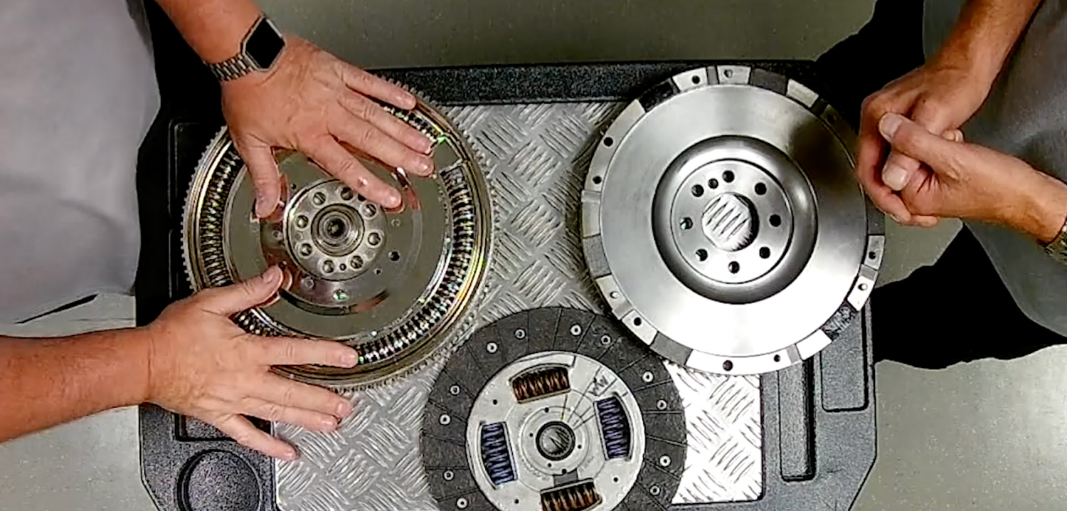 Dualmass flywheels versus solid and dualmass flywheel conversions