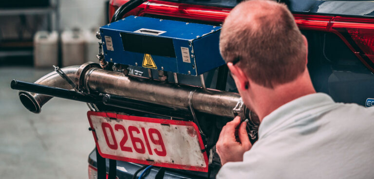 Jaguar Land Rover vehicles undergo independent emissions testing