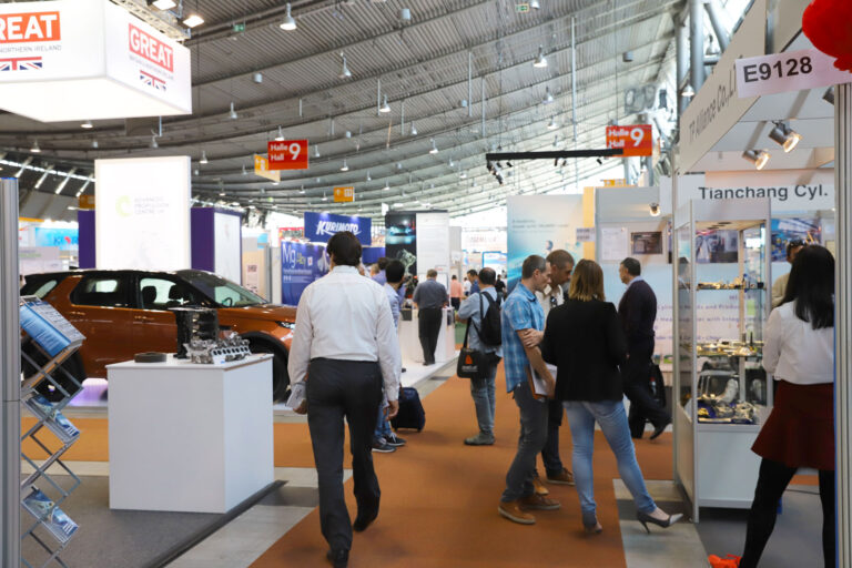 Engine Expo + The Powertrain Technology Show opens next week! Engine Expo 2018 show floor busy