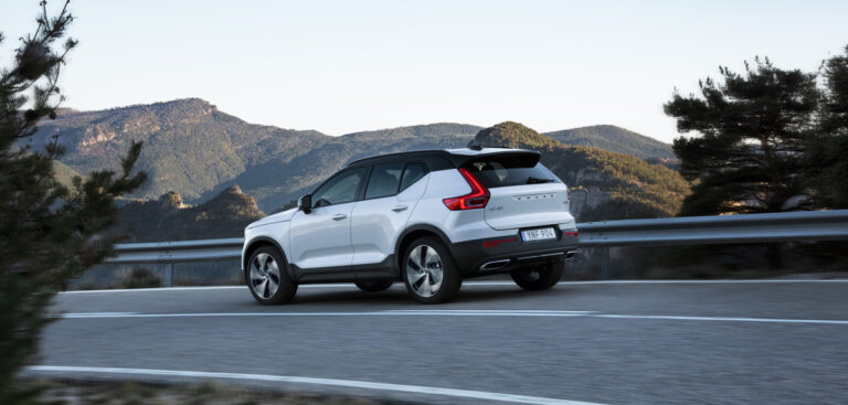 Engines on Test: Volvo XC40 T3 FWD