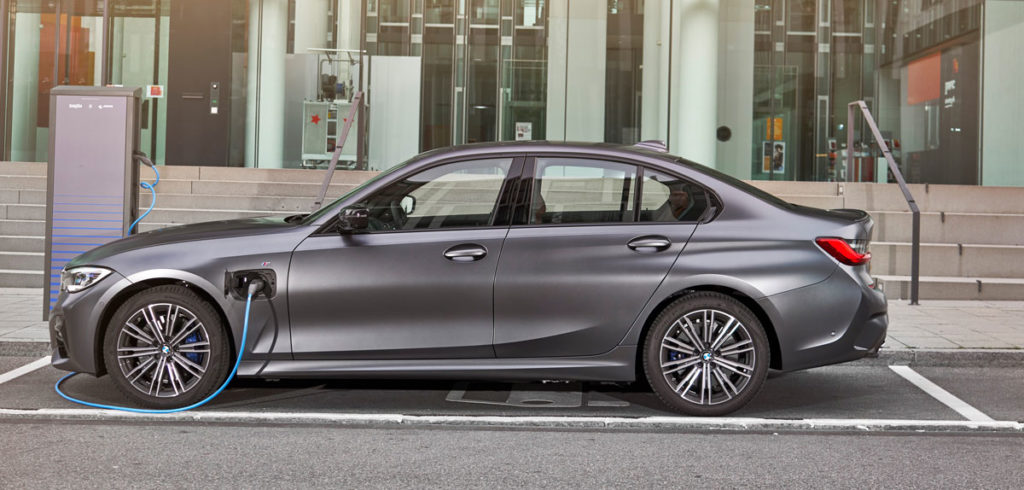 BMW introduces plug-in hybrid 3 series for 2021 | Automotive Powertrain ...