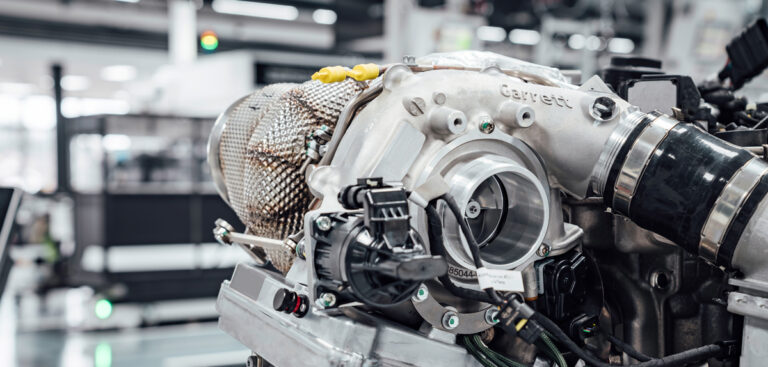 Mercedes details e-turbo technology