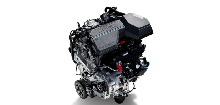 Hyundai reveals new Santa Fe line-up