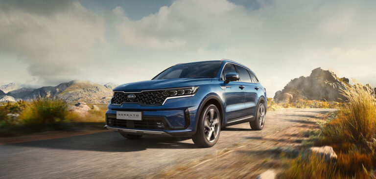Kia adds plug-in hybrid to Sorento range