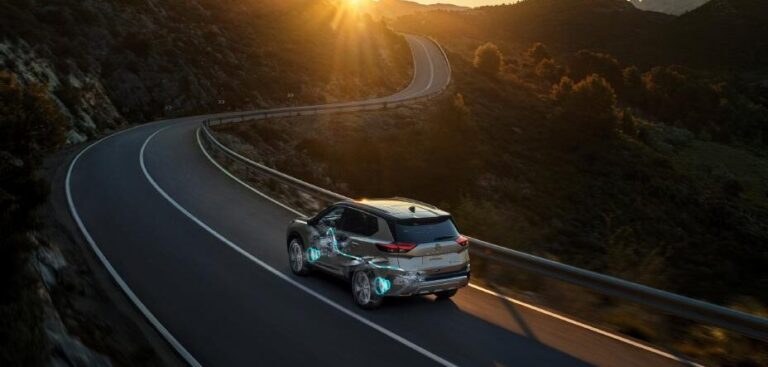 Nissan launches all-wheel-drive electrified technology