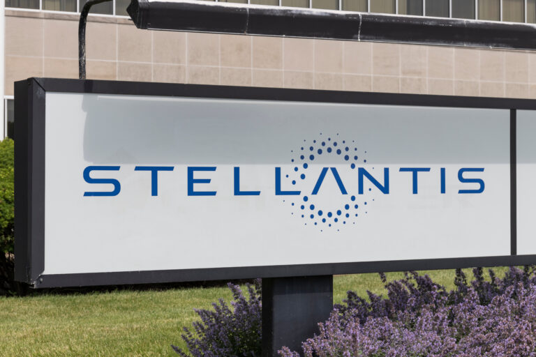 Stellantis set to acquire equal share of Symbio to accelerate zero-emission hydrogen mobility