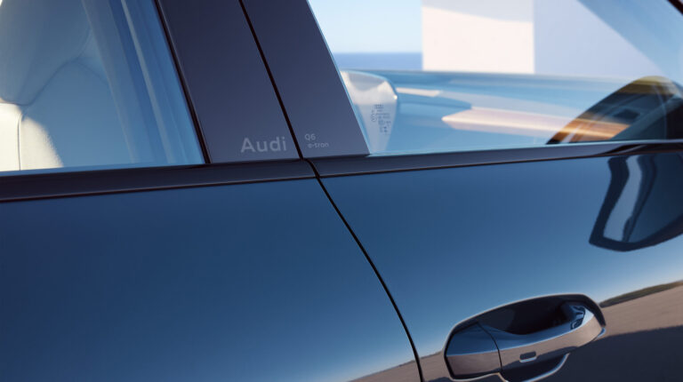 Audi unveils Q6 e-tron performance model with extended range Audi unveils Q6 e-tron performance model with extended range