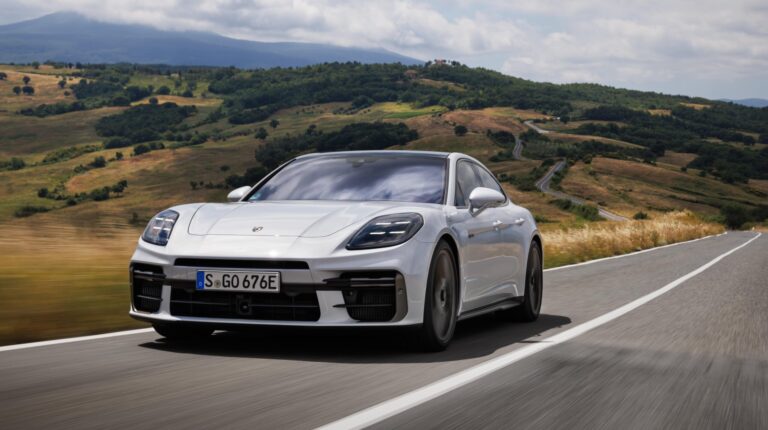 Turbo V8 engine powers Porsche’s Panamera Turbo S E-Hybrid and Panamera GTS models Turbo V8 engine powers Porsche's Panamera Turbo S E-Hybrid and Panamera GTS models.