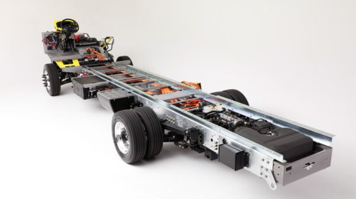 Harbinger unveils plug-in hybrid for medium-duty fleets Harbinger unveils plug-in hybrid vehicle for medium-duty fleets.