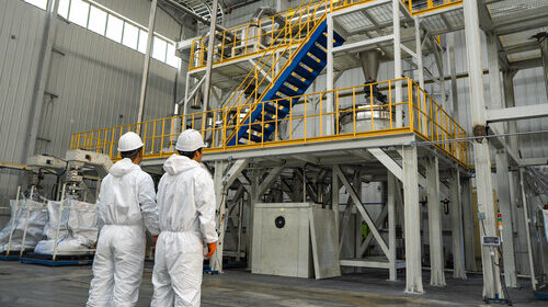 US battery circular economy advances with PNE’s recycling facility Engineers oversee advanced battery recycling operations at PNE’s Chester, SC facility.