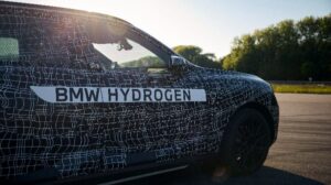 The BMW iX5 hydrogen.