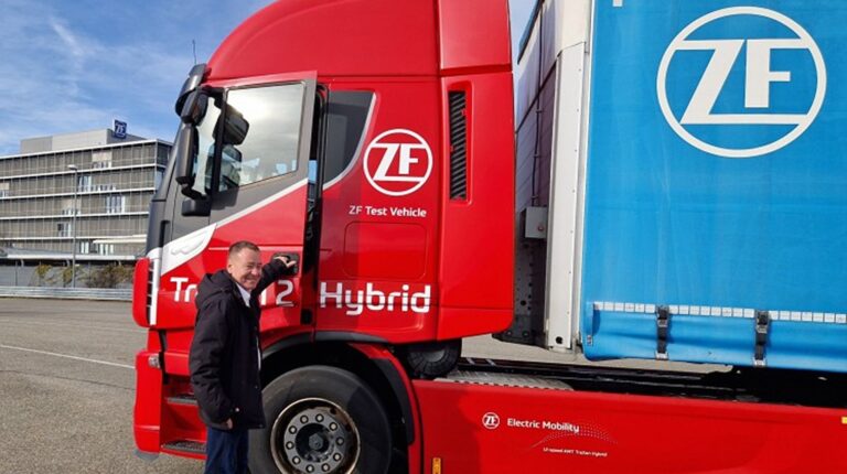 Real-world road tests highlight the performance and CO₂ savings of the ZF TraXon 2 Hybrid ZF’s TraXon 2 Hybrid test vehicle.