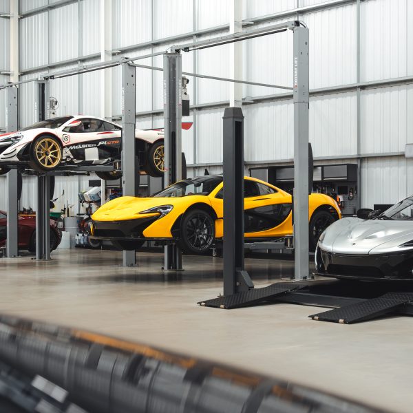V Engineering develops new hybrid battery for McLaren P1 V Engineering develops new hybrid battery for McLaren P1.