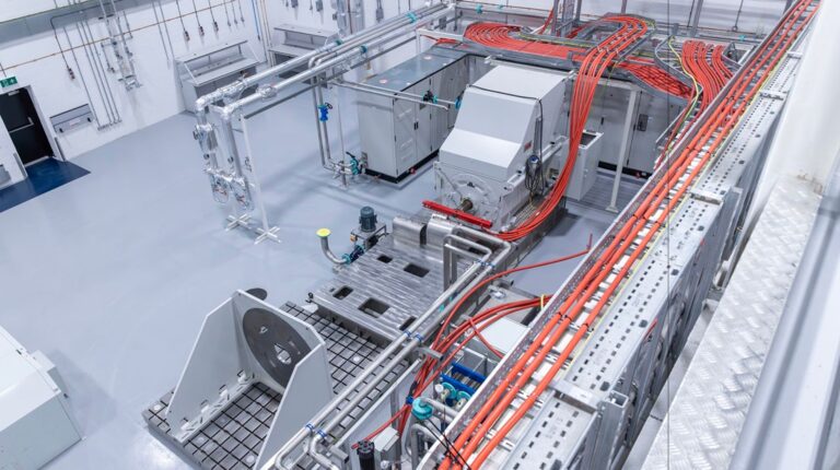 Mahle and University of Nottingham advance ammonia combustion for heavy-duty applications Mahle and University of Nottingham advance ammonia combustion for heavy-duty applications.